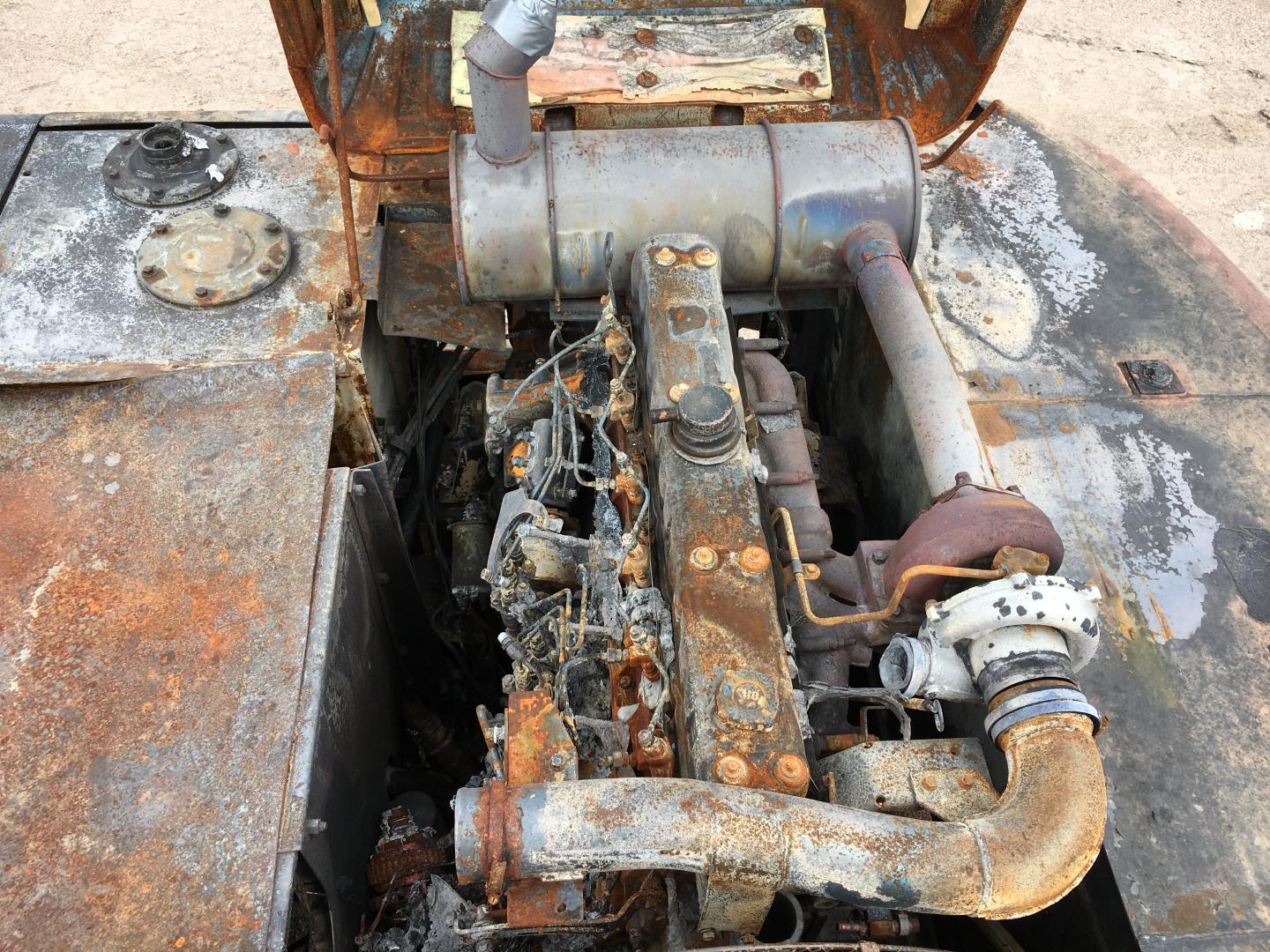 ./imagenes/INVOICE/2019/16916/EXCAVADORAS PARA REFACCHIONES HITACHI EX300LC-3C (41).JPG